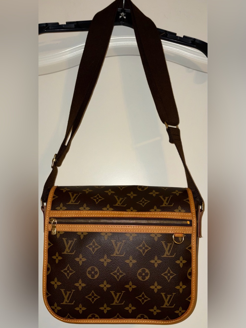 PRISTINE VINTAGE CLASSIC MONOGRAM LOUIS VUITTON!